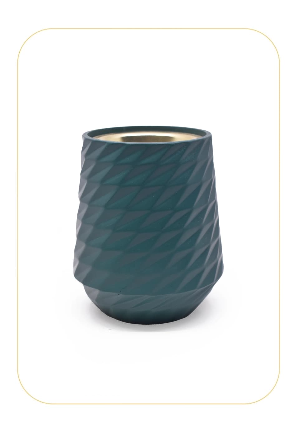 مبخرة اسطوانية خضراء نقش مزخرف